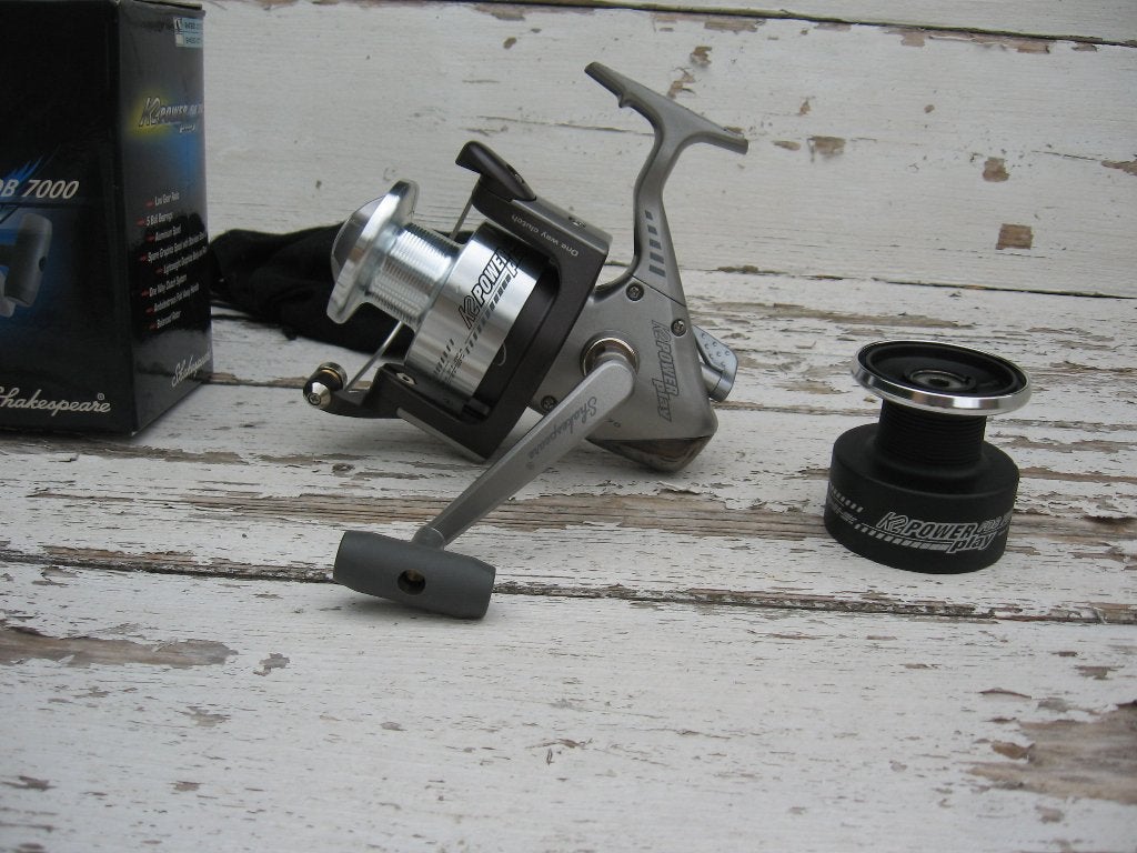 Shakespeare K2 Powerplay FDB 7000 strand / boot molen nieuw, Ophalen of Verzenden, Nieuw, Molen