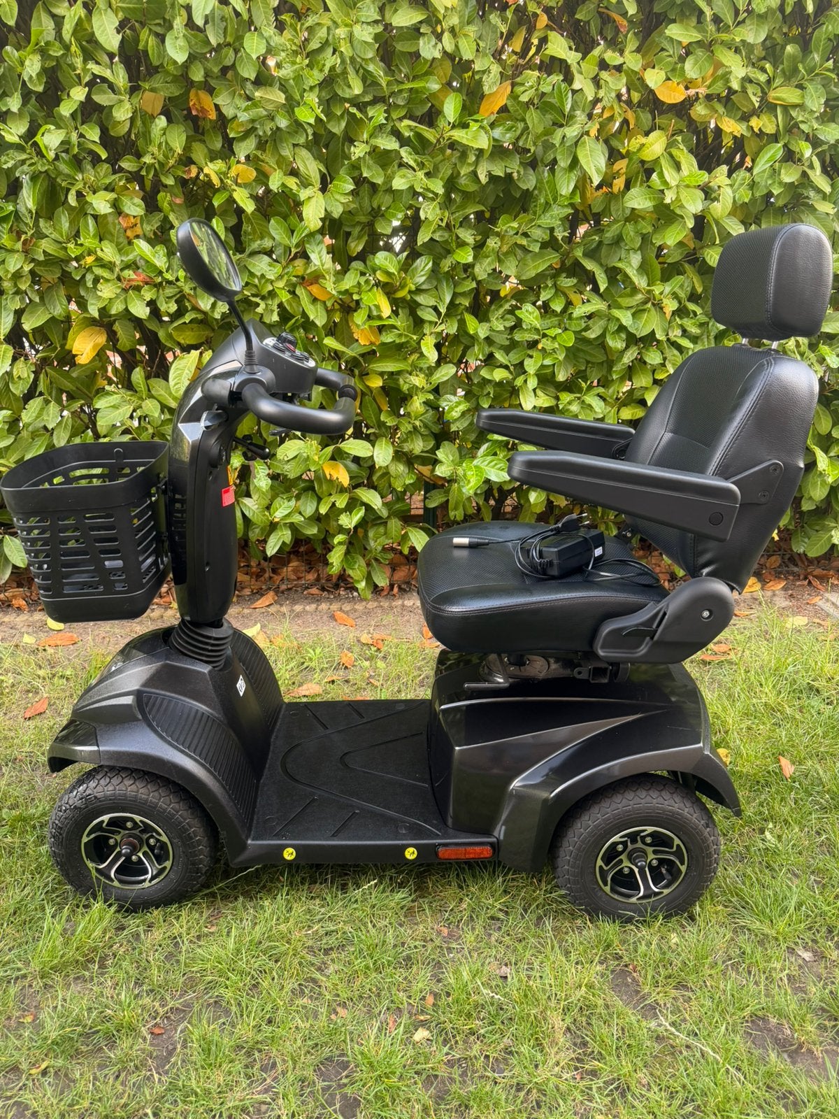 Bijna nieuwe scootmobiel strider st4d schadevrij, Ophalen of Verzenden, Zo goed als nieuw