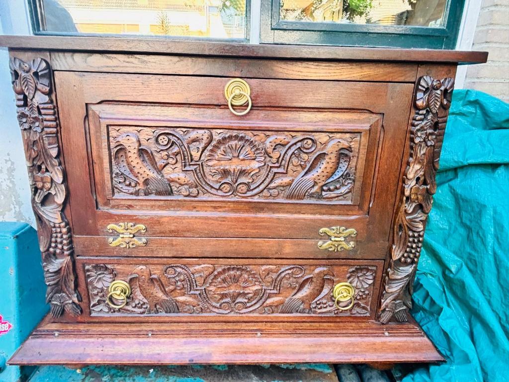 Antiek gesneden houten tv kast, Antiek en Kunst, Ophalen