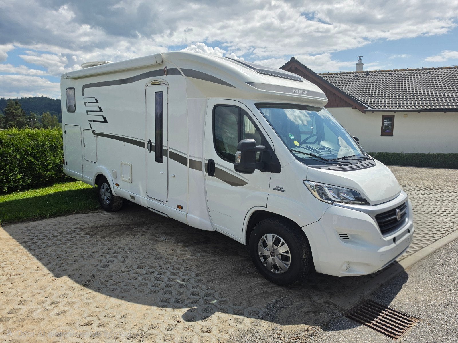 Caravans And Camping Hymer