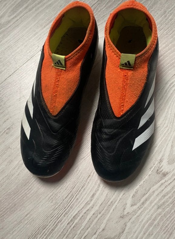 Voetbalschoenen maat 38 z g a n, Ophalen, Maat XS of kleiner, Schoenen, Zo goed als nieuw