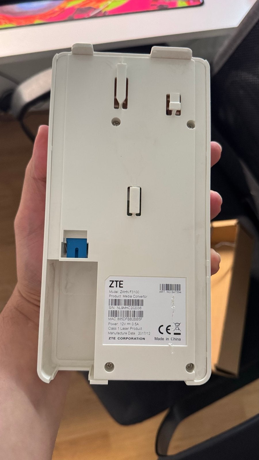 ZTE ZXHN F3100 Glasvezelkastje, Computers en Software, Ophalen of Verzenden, Zo goed als nieuw, Router met modem