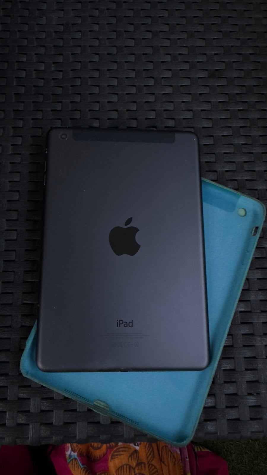 Apple iPad Mini 1e generatie met cover en lader, Computers en Software, Apple iPads, Gebruikt, Apple iPad Mini, 7 inch of minder