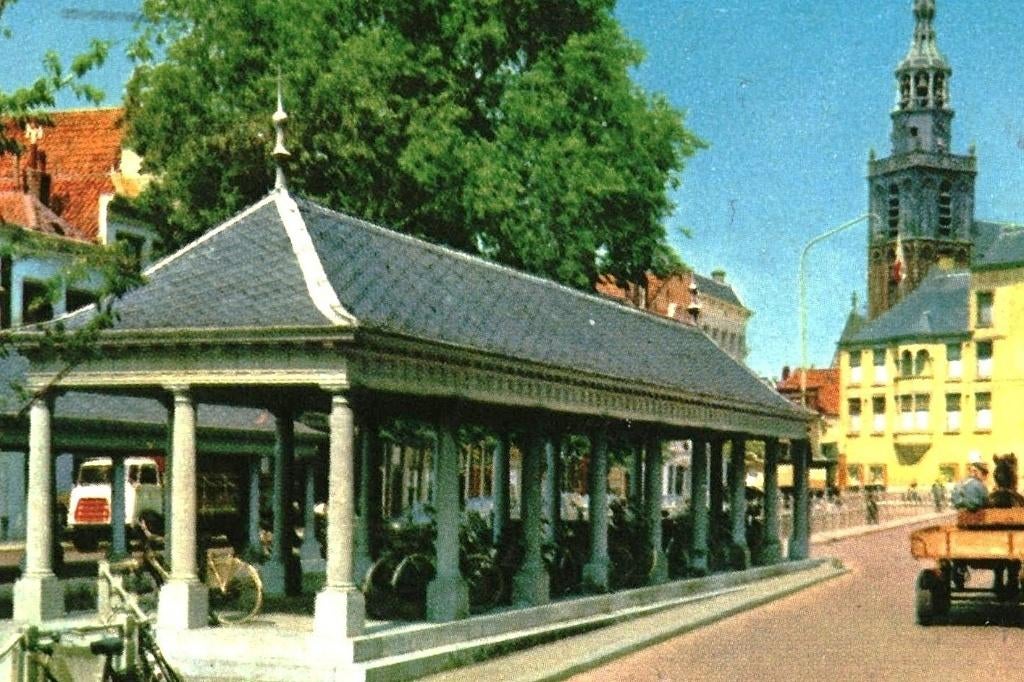 914408 Gouda ZH 1973 Met oa Stadhuis Gelopen met postzegel, Ophalen of Verzenden, 1960 tot 1980, Gelopen, Zuid-Holland