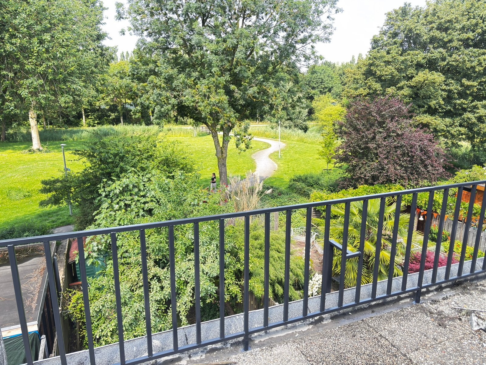 Fabricage en installatie van metalen hekken en balustrades., Ophalen of Verzenden, Zo goed als nieuw, IJzer, Sierhekwerk