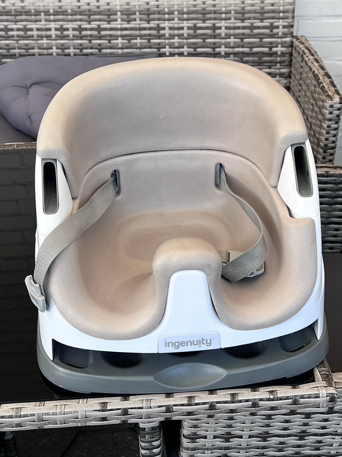 Ingenuity Baby Base 2-in-1 Zitje - Grijs/Wit, Ophalen, Zo goed als nieuw, Overige typen, Aanschuifbaar