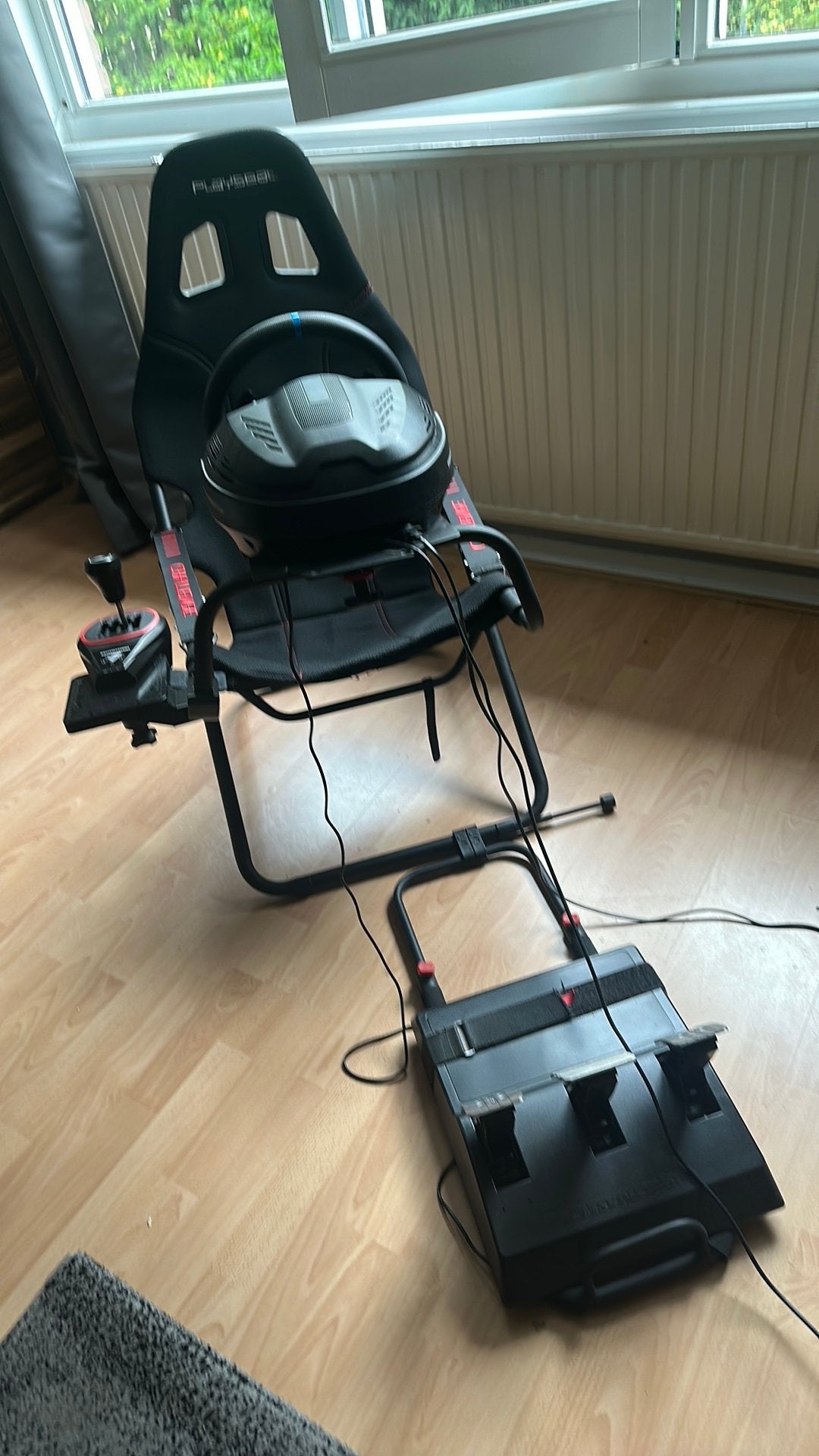 T300 met playseat en versnellingsbak, 1 speler, Ophalen, Nieuw, Racen en Vliegen