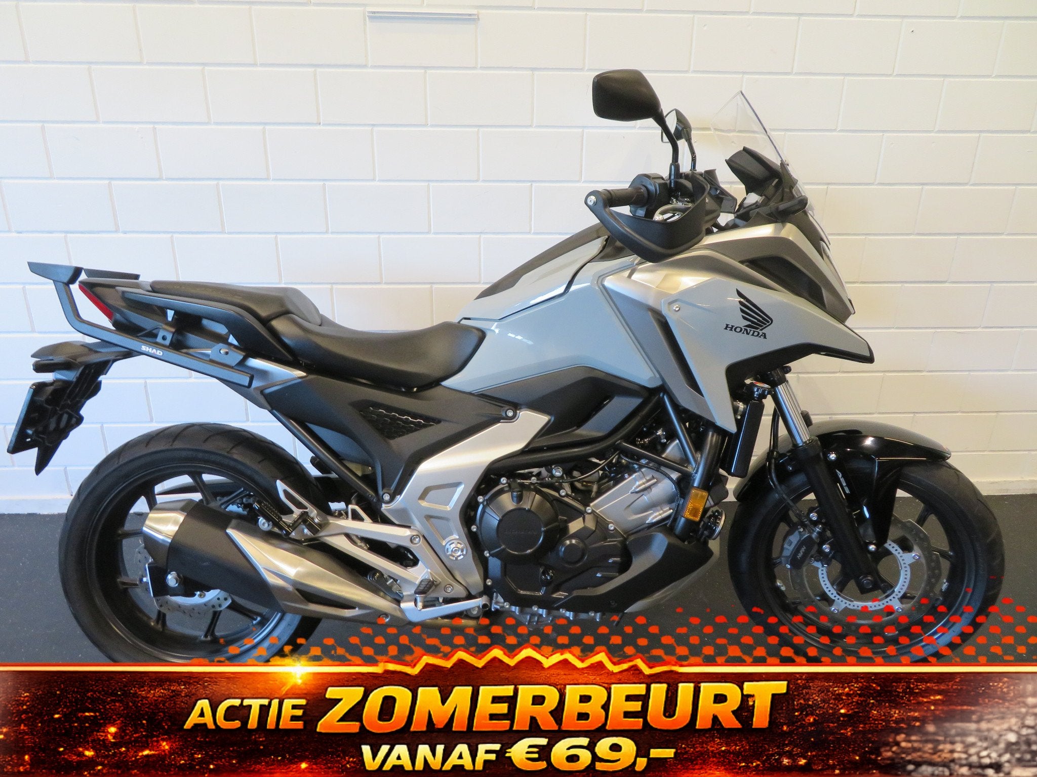 Honda NC 750 X ABS NC750 NC750XA (bj 2023), Motoren, Motoren | Honda, Bedrijf, 749 cc, Sport