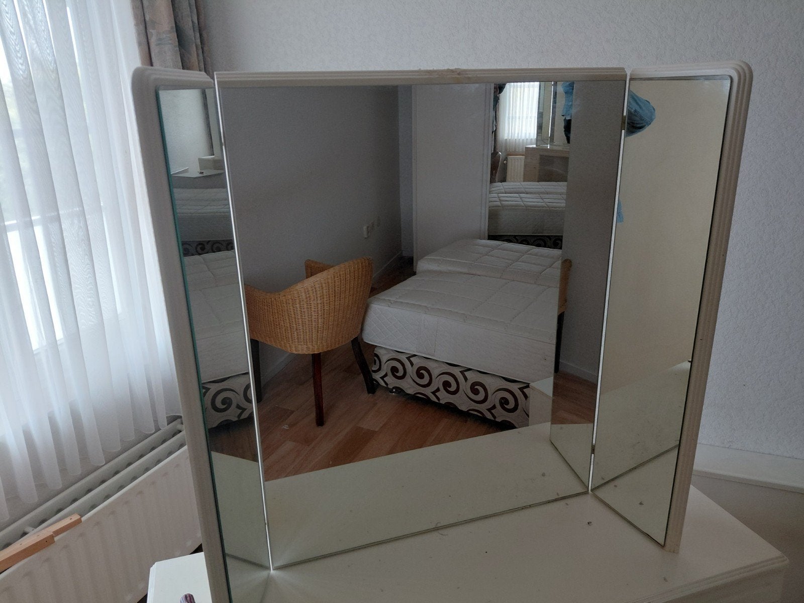 toilettafel, Ophalen, Minder dan 50 cm, Rond, Nieuw