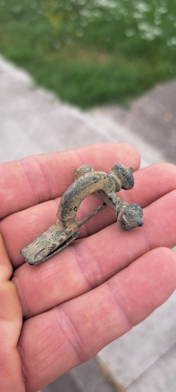 (3) ongereinigde Romeinse kruisboog Fibula, Bodemvondst, Ophalen of Verzenden