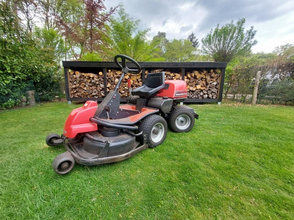 Husqvarna Jonsered FRM 13 hydrostaat knik frontmaaier, Tuin en Terras, Ophalen of Verzenden
