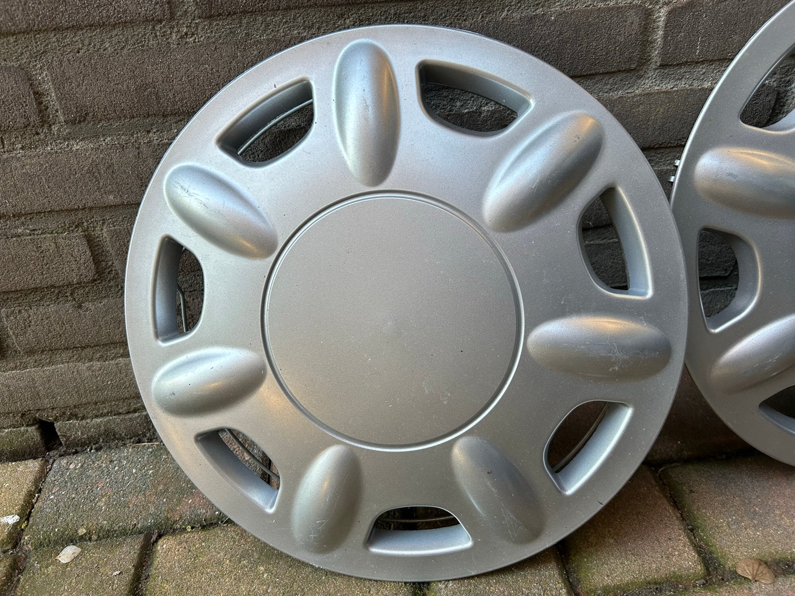 Set van 2 wieldoppen voor caravan 14inch - Grijs, Ophalen of Verzenden, Gebruikt