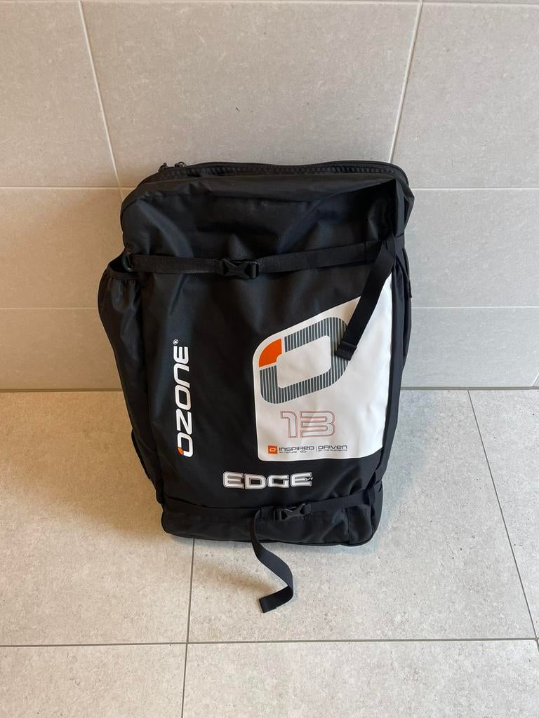 Ozone Edge VT 13M 2026, Watersport en Boten, Kitesurfen, 13 m², Geen board, Ophalen of Verzenden, Zo goed als nieuw