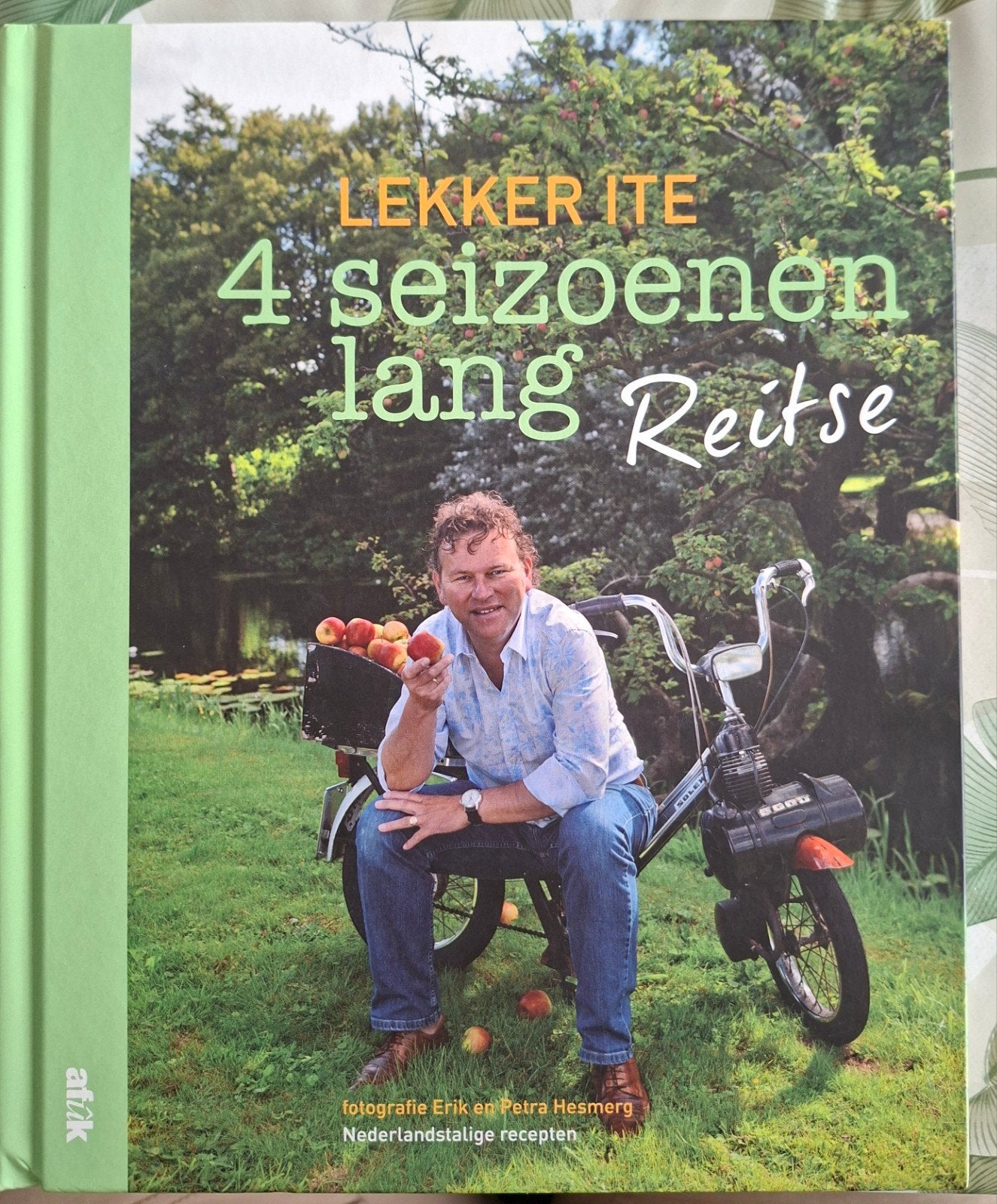 Lekker Ite 4 Seizoenen Lang Reitse - Kookboek Omrop Fryslân, Boeken, Kookboeken, Hoofdgerechten, Reitse Spanninga, Ophalen of Verzenden