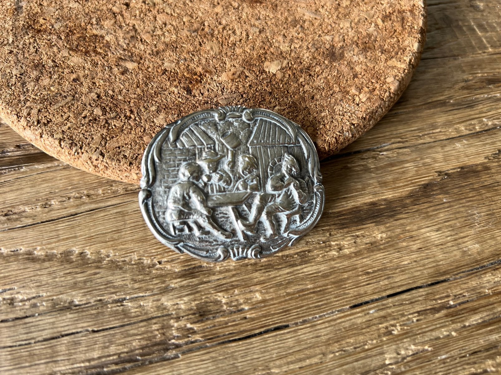 Oude antieke tinnen broche * Exclusief, Ophalen of Verzenden