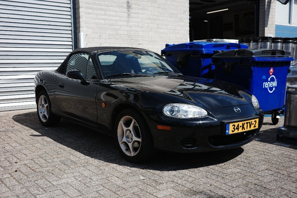 Mazda MX-5 NBFL 2002 1.6 Phoenix Zwart, Auto's, Achterwielaandrijving, 40 €/maand, 4 cilinders, Cabriolet