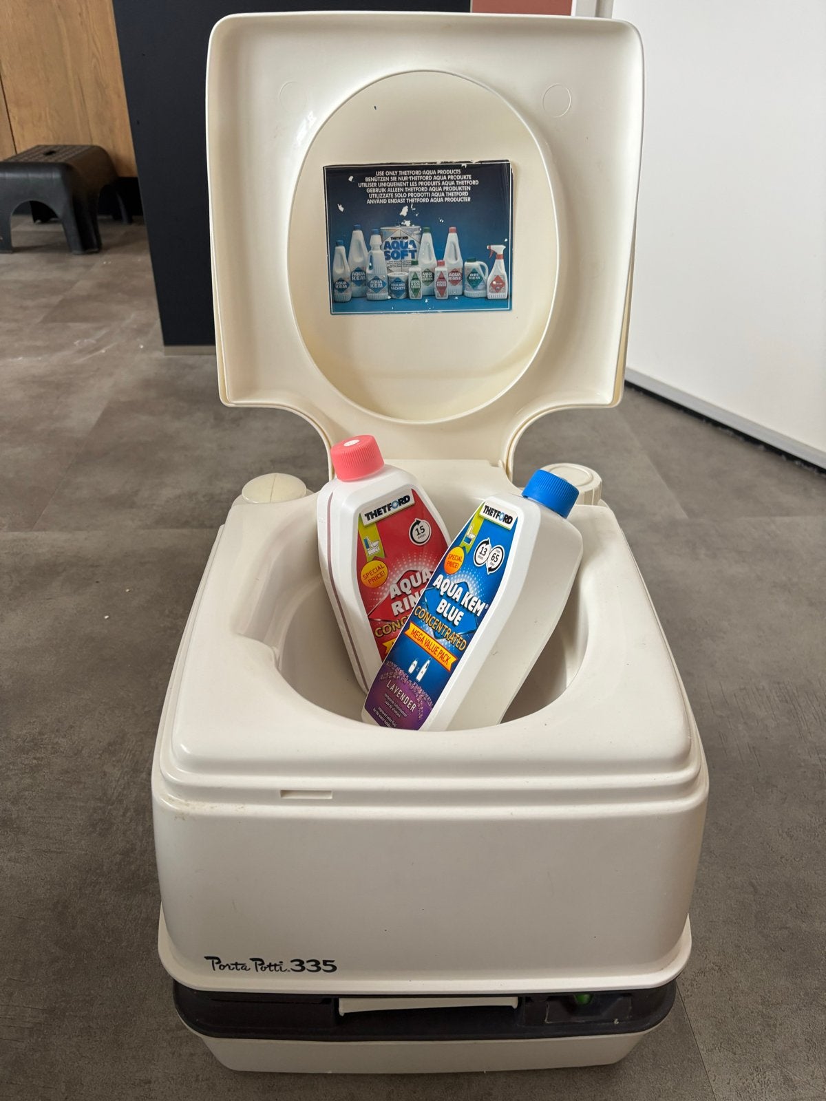 Thetford Porta Potti 335, Caravans en Kamperen, Ophalen, Zo goed als nieuw