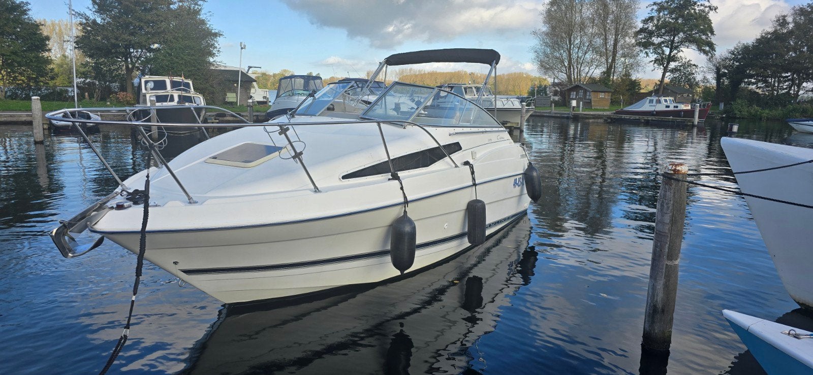 Bayliner 2355, Ophalen, Gebruikt, Met afstandsbediening, Binnenboordmotor