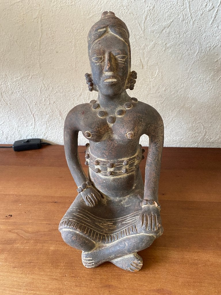 Inca beeld van een zittende vrouw, Ophalen of Verzenden, Gebruikt, Mens