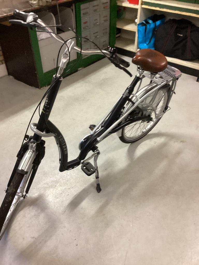 T.k.a. Als nieuw:van Raam Balance Fiets.Niet elektrisch., Ophalen, Zo goed als nieuw, Velgrem, Van Raam