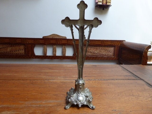 Antiek metalen kruis met mooie details., Ophalen of Verzenden