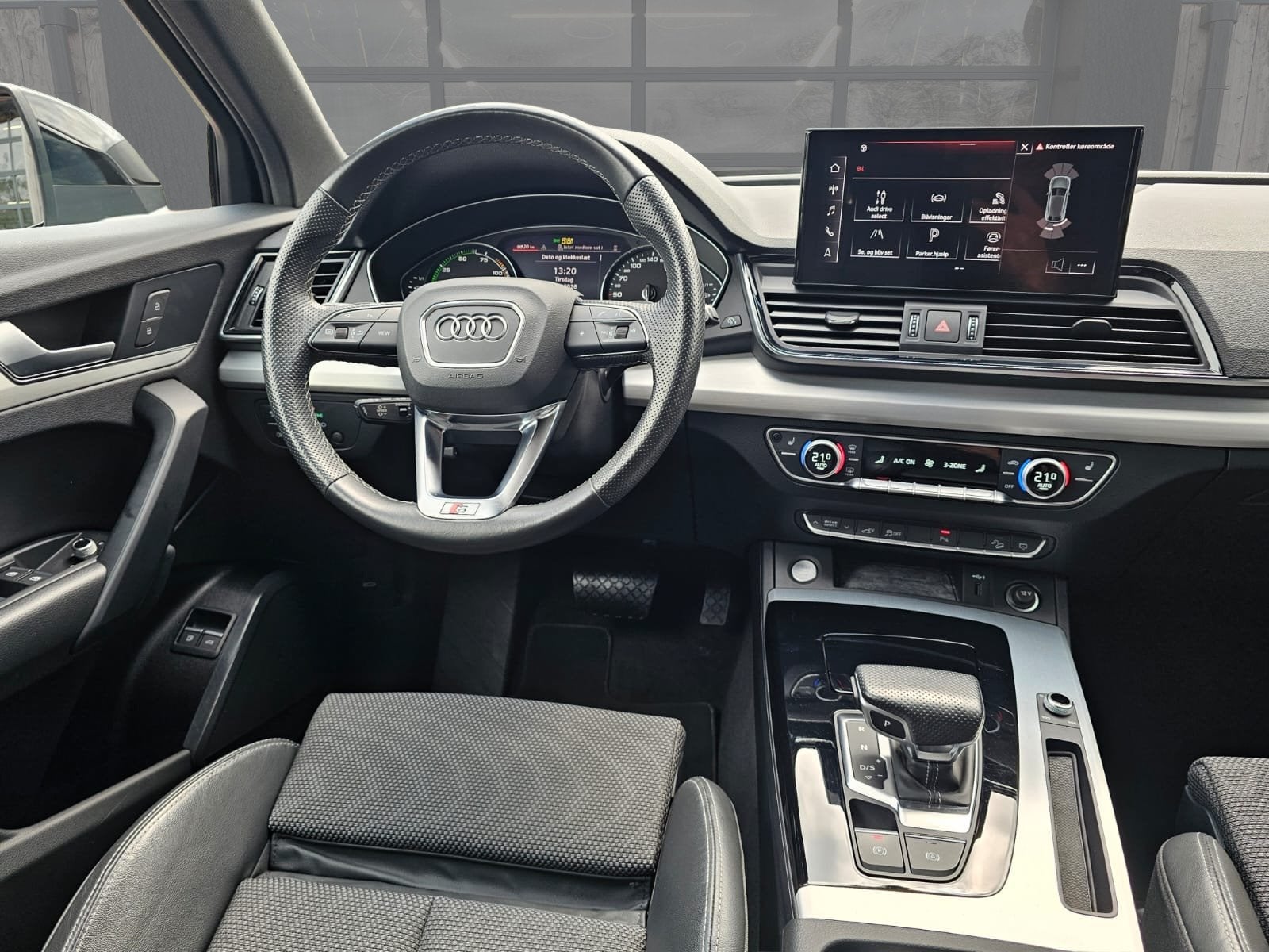 Audi Q5 Sportback 50 TFSI e S edition | LED | Elek. trekhaak, Auto's, Dealer onderhouden, Stof, Gebruikt, 4 cilinders