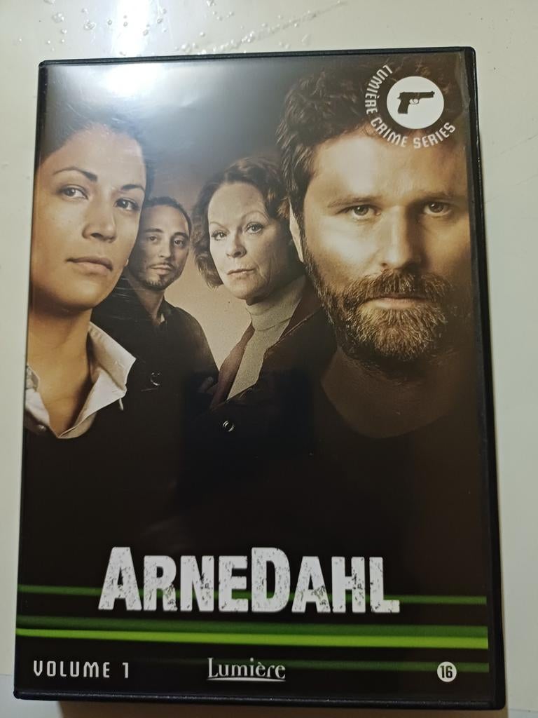 Arne Dahl 1, Vanaf 16 jaar, Ophalen of Verzenden, Zo goed als nieuw
