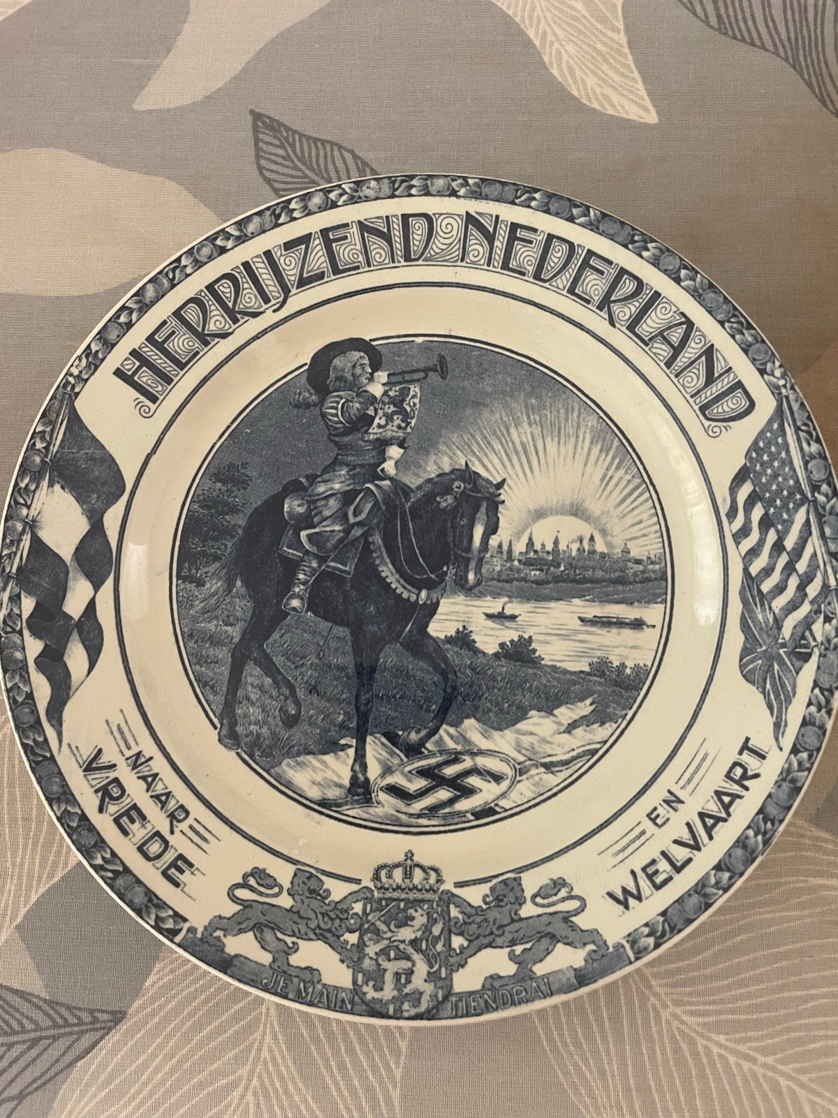 Herrijzend Nederland' bord uit WOII, Antiek en Kunst, Ophalen of Verzenden