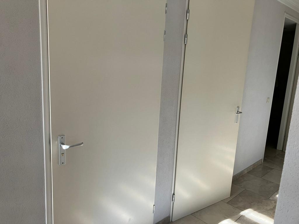 Opdekdeuren 7 stuks 231cm hoog, Doe-het-zelf en Verbouw, Deuren en Horren, Ophalen, Kunststof, Gebruikt, 80 tot 100 cm