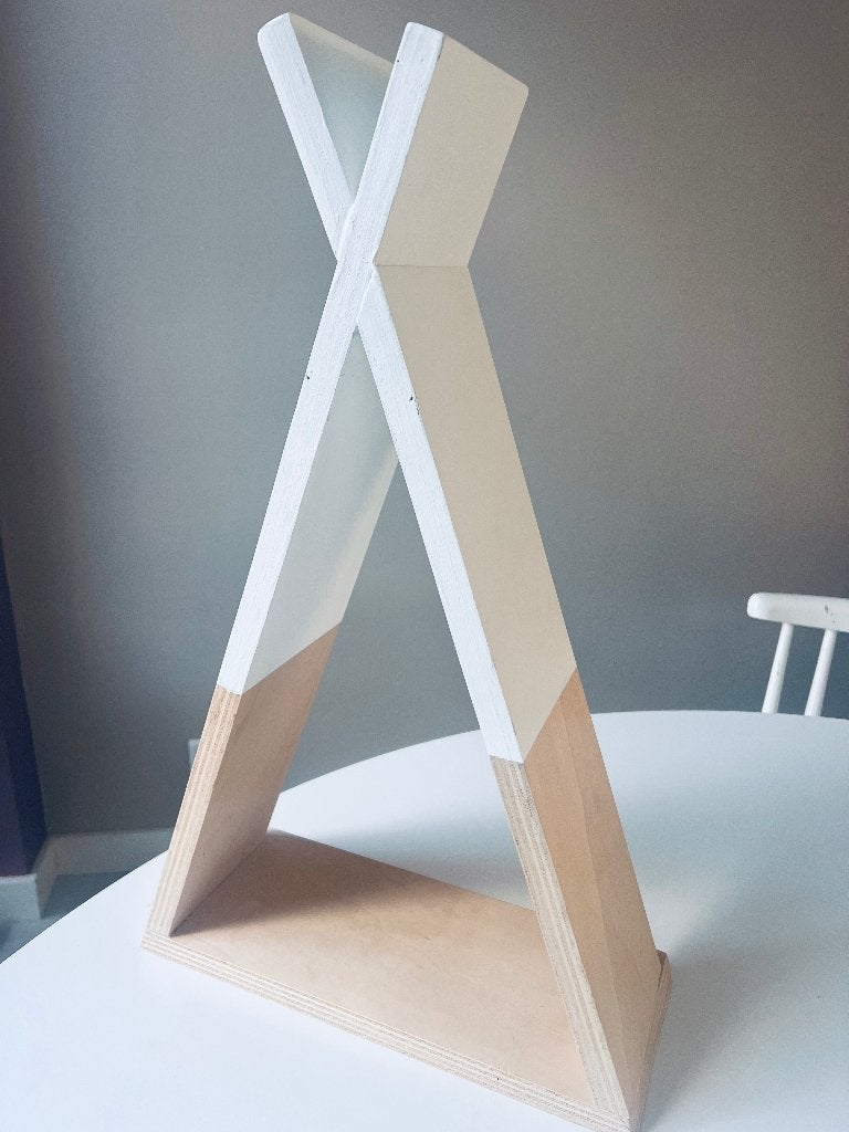 Decoratieve houten tipi standaard, Ophalen, Zo goed als nieuw, Wanddecoratie