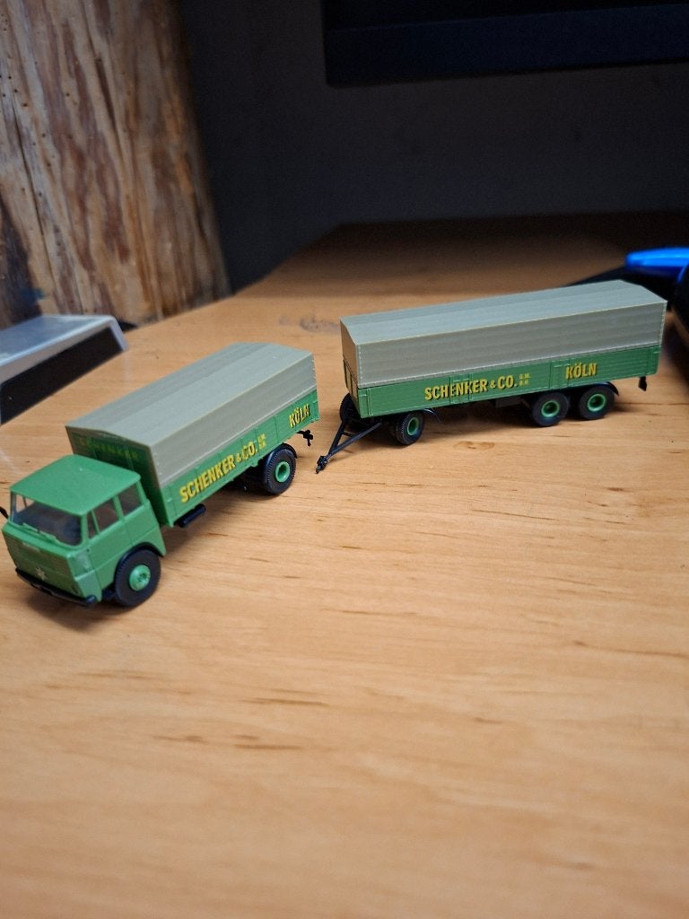 Brekina Henschel Schenker, Ophalen of Verzenden, Bus of Vrachtwagen, Brekina