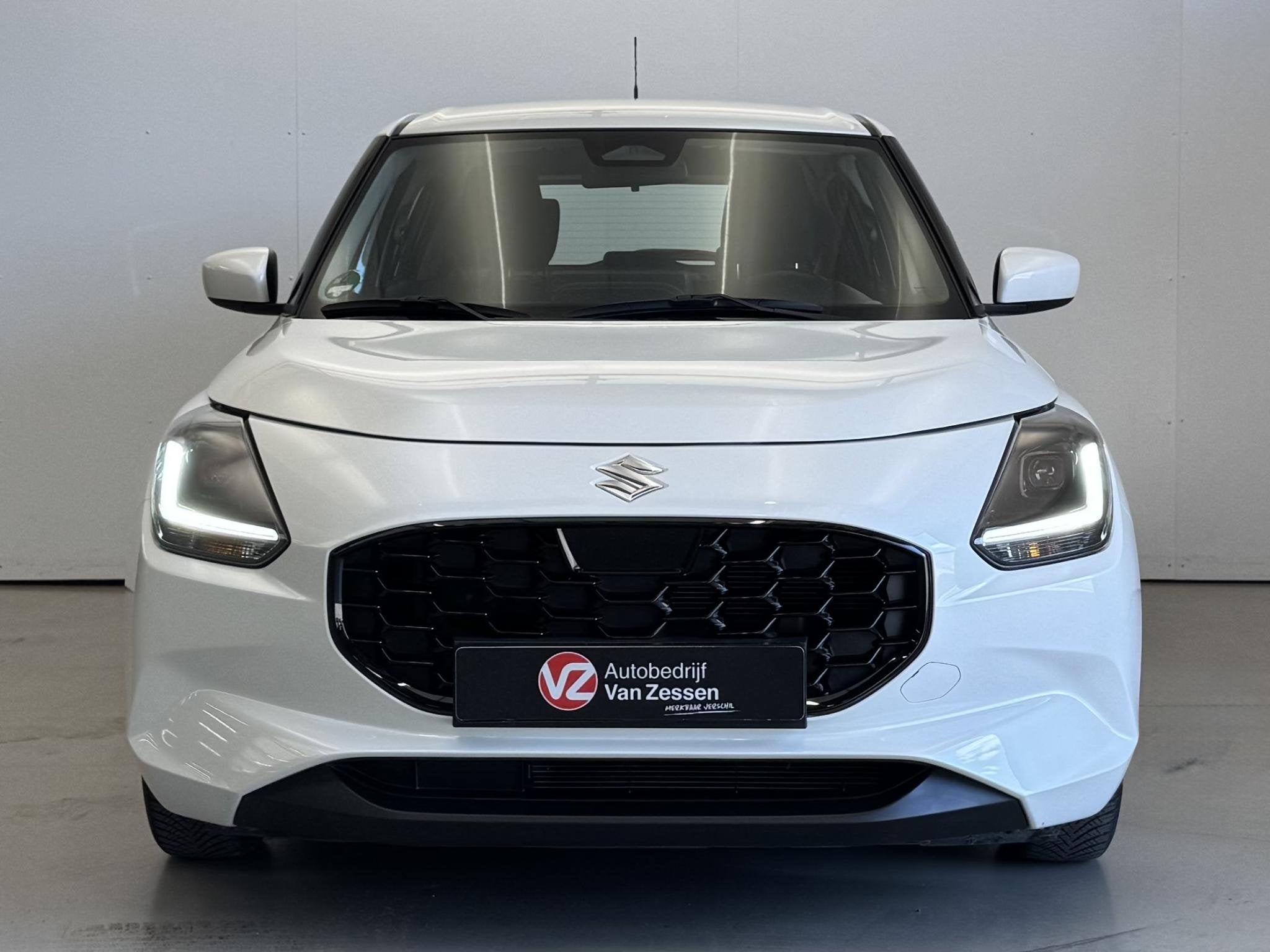 Suzuki Swift 1.2 Comfort Smart Hybrid | Keyless | APP Connec, Auto's, 12 maanden, Stof, Gebruikt, Bedrijf