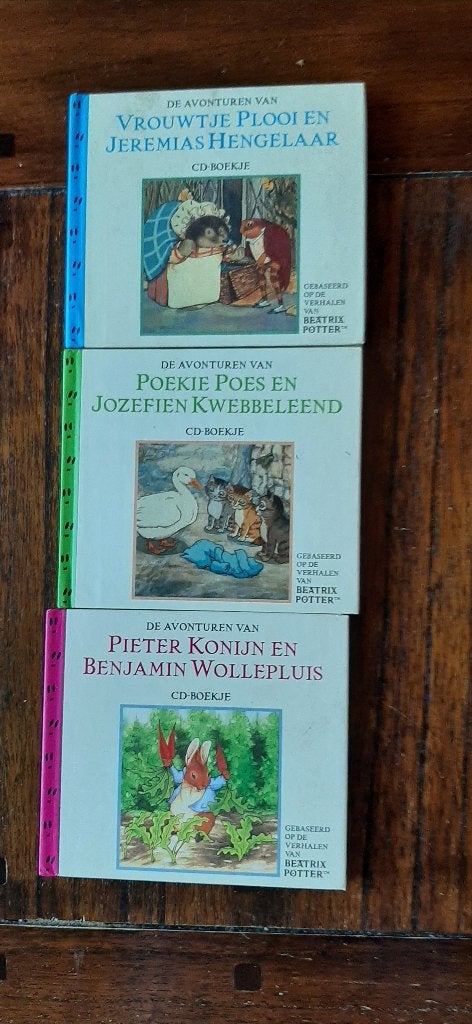 Beatrix Potter CD-boekjes:Vrouwtje Plooi, Poekie Poes,, Beatrix Potter, Jongen of Meisje, Ophalen of Verzenden, Zo goed als nieuw