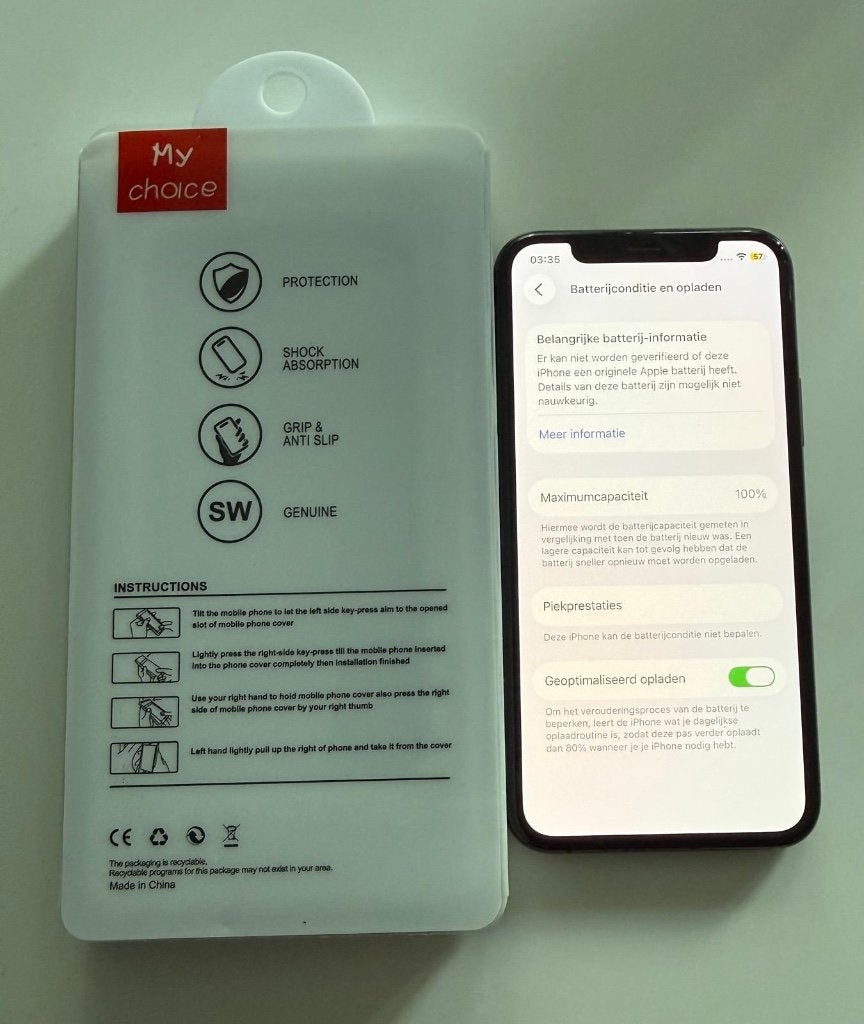 Te koop/ruilen ZGAN iPhone 11 Pro met 64gb B.capaciteit 100%, Telecommunicatie, Mobiele telefoons | Apple iPhone, 128 GB, Zwart