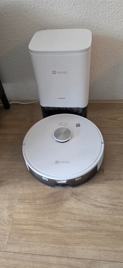 robot stofzuiger Merk Ezviz, Witgoed en Apparatuur, Ophalen, Overige merken, Geschikt voor tapijt, Zo goed als nieuw