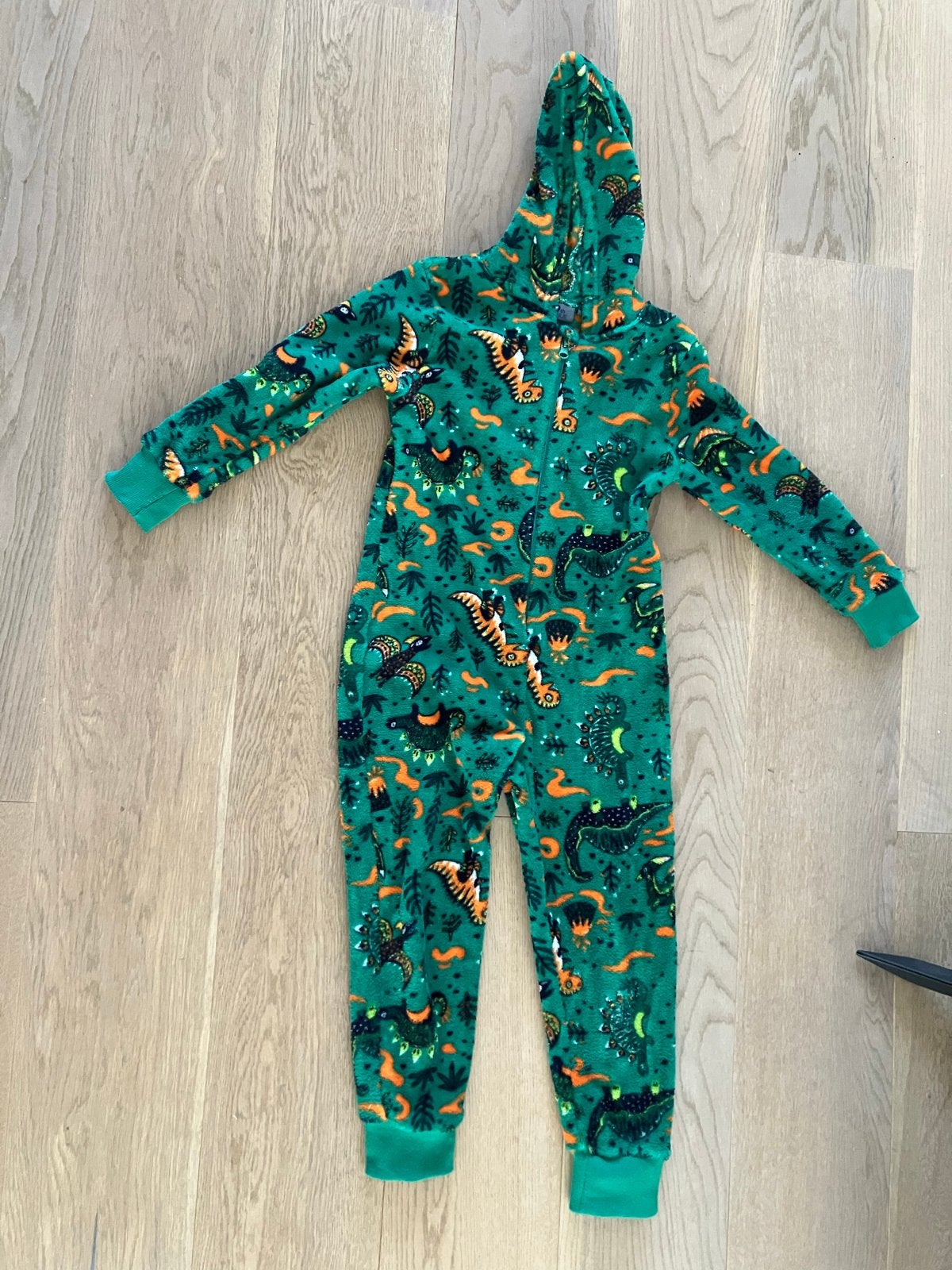 9th Avenue Dinosaurus Onesie met Capuchon, Maat 122-128, Ophalen of Verzenden, Zo goed als nieuw, Jongen of Meisje, Nacht- of Onderkleding