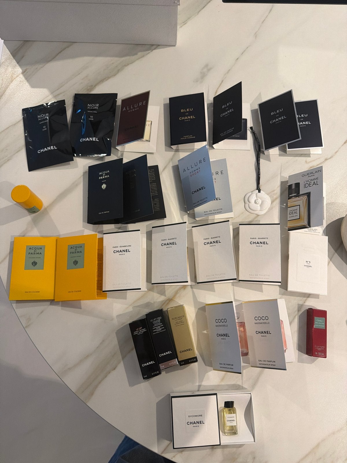 Grote collectie Chanel en andere parfum samples, Verzenden, Nieuw