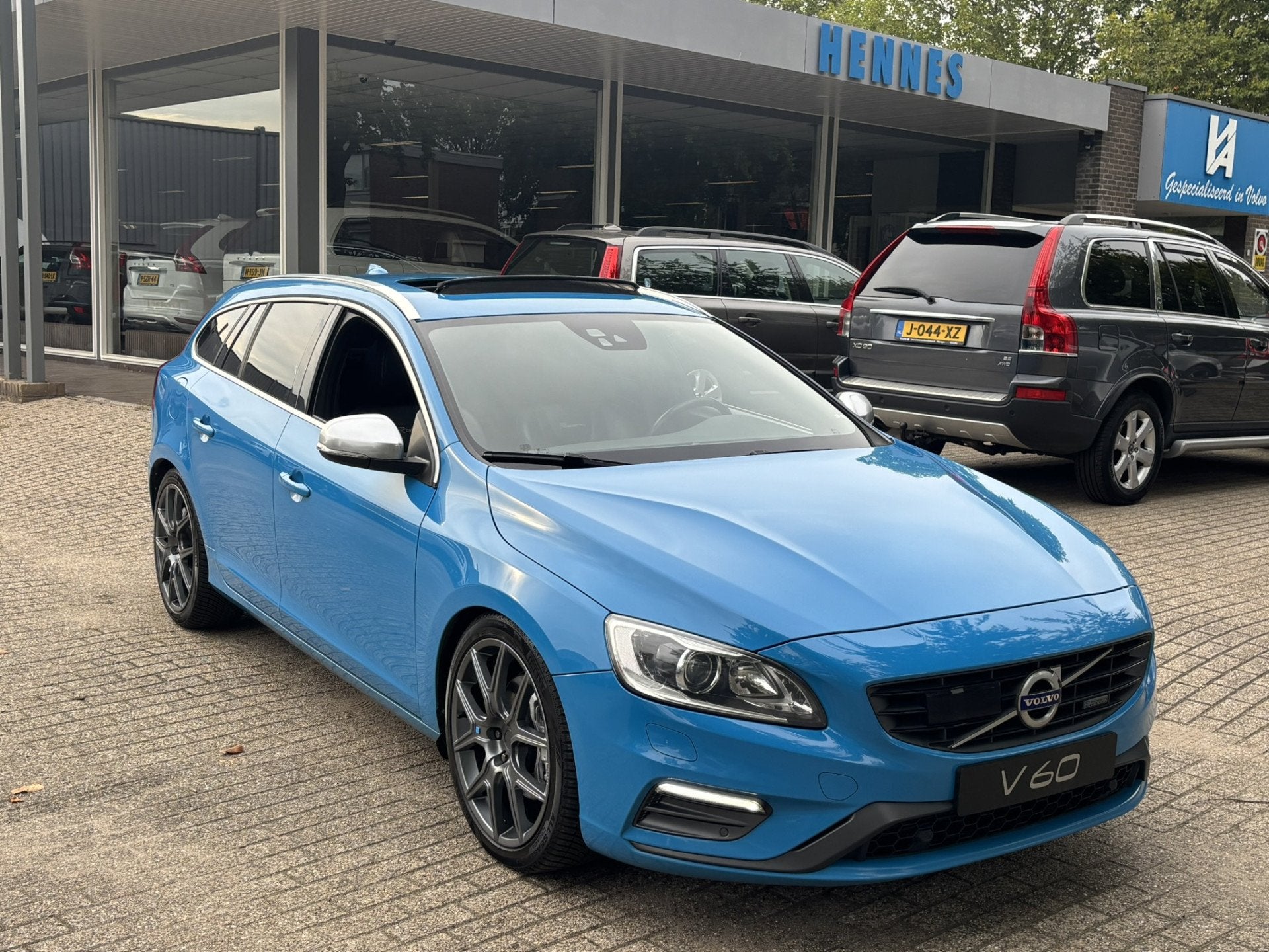Volvo V60 3.0 T6 330pk AWD R-Design Polestar ACC RSE Schuifd, Auto's, Volvo, Automaat, Euro 5, Gebruikt, Met garantie (alle)