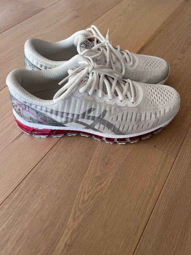 Sneakers, Ophalen of Verzenden, Zo goed als nieuw, Asics, Wit