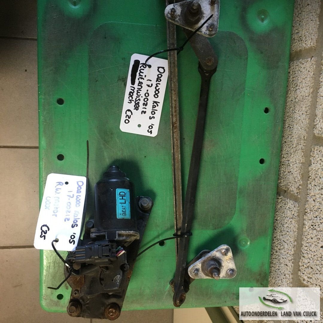Daewoo / chevrolet  Kalos 2005 ruitenwissermotor en ruitenwi, Gebruikt, -, -, Ophalen of Verzenden