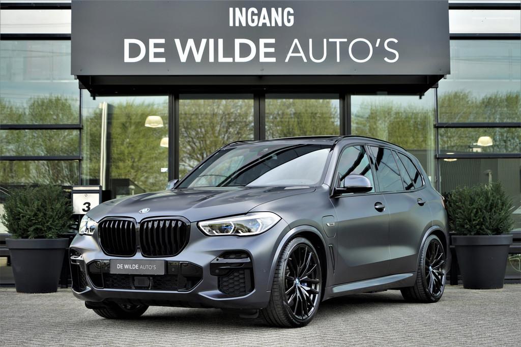 BMW X5 xDrive45e M-sport Bowers&Wilkins Pano Stoelventilatie, Automaat, Gebruikt, 394 pk, Hybride Elektrisch/Benzine