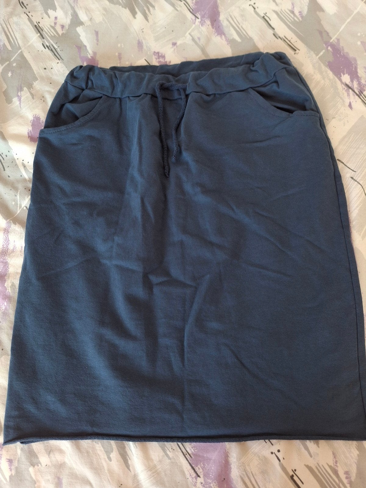 Donkerblauwe rok met elastische tailleband, Maat 38/40 (M), Blauw, Ophalen of Verzenden, Boven de knie