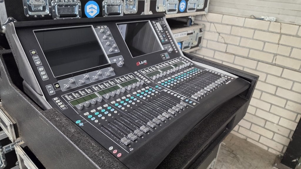 Allen & Heath C3500 + CDM48, Muziek en Instrumenten, Mengpanelen, Ophalen, Zo goed als nieuw, 20 kanalen of meer