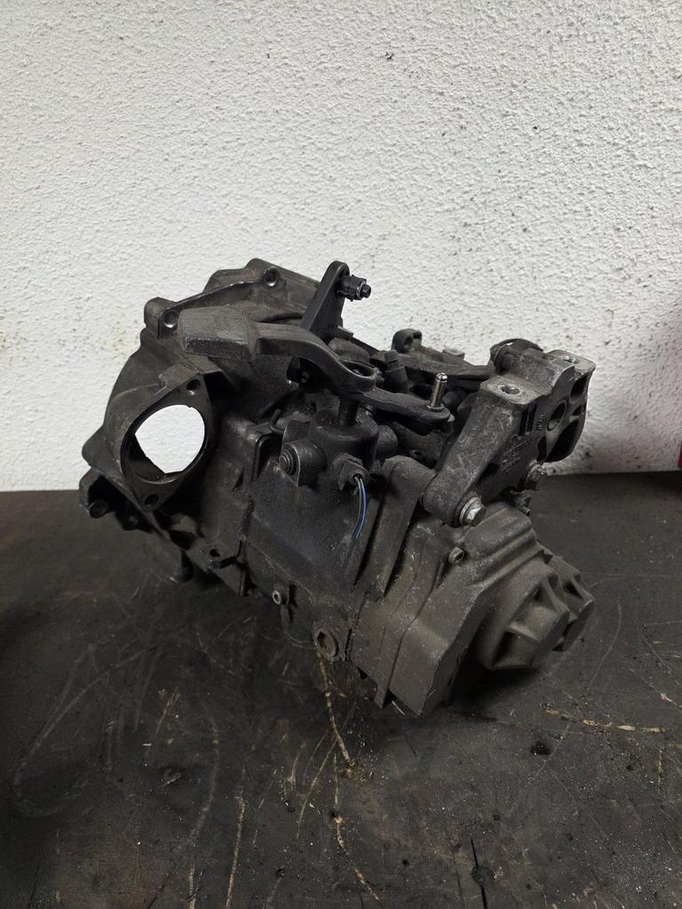 Versnellingsbak KWA Golf 5 GT, Auto-onderdelen, Gebruikt, -, Volkswagen, -
