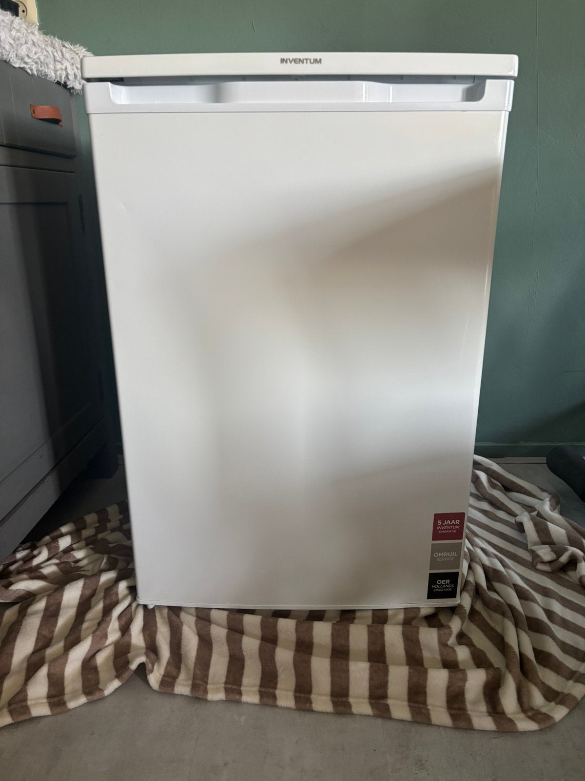 Goed werkende kleine koelkast van Inventum, Ophalen, Minder dan 85 cm, Minder dan 75 liter, Zonder vriesvak