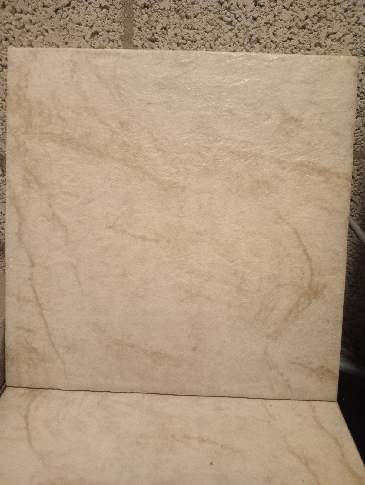 22 nieuwe vloertegels 46,5 x 46,5 cm beige, Keramiek, Nieuw, 20 tot 40 cm, Vloertegels