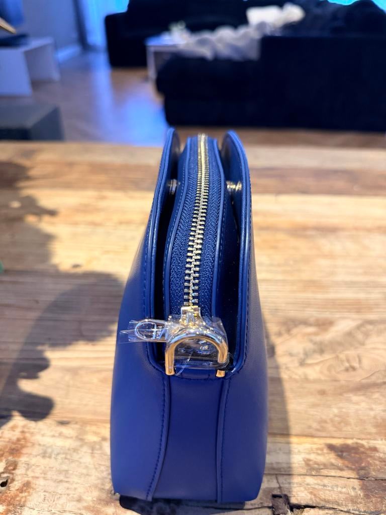 Furla tas - Nieuwstaat, Sieraden, Tassen en Uiterlijk, Tassen | Damestassen, Ophalen of Verzenden, Zo goed als nieuw, Blauw, Handtas