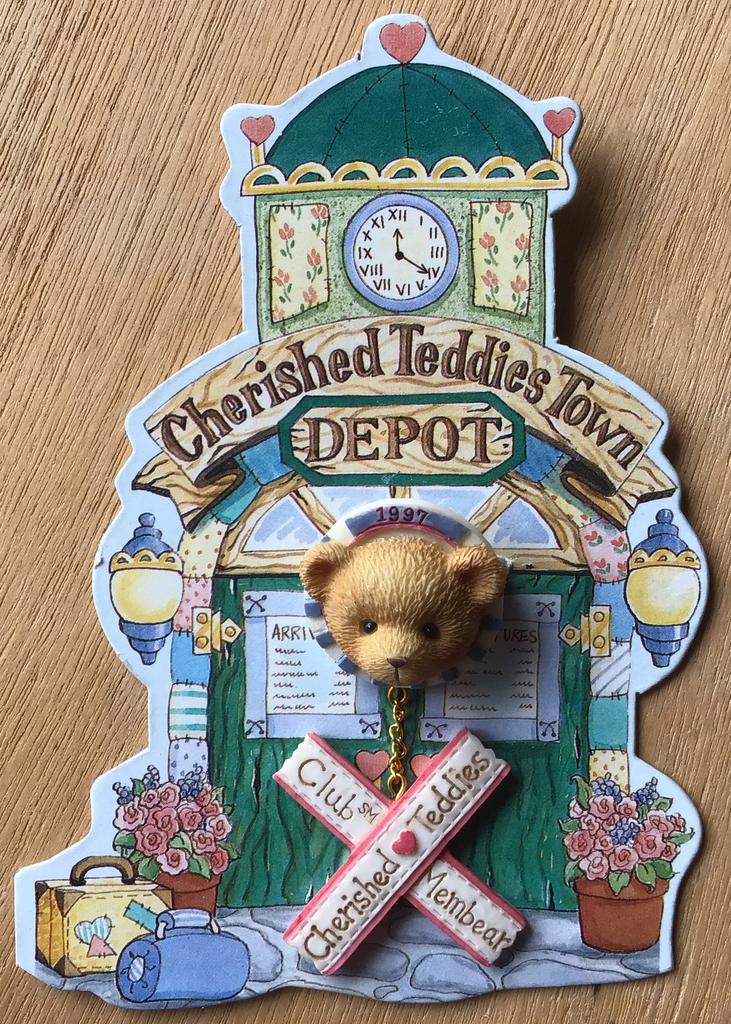 Cherished Teddies Club Membear broche 1997 - NIEUW, Ophalen of Verzenden, Nieuw, Overige typen, Cherished Teddies