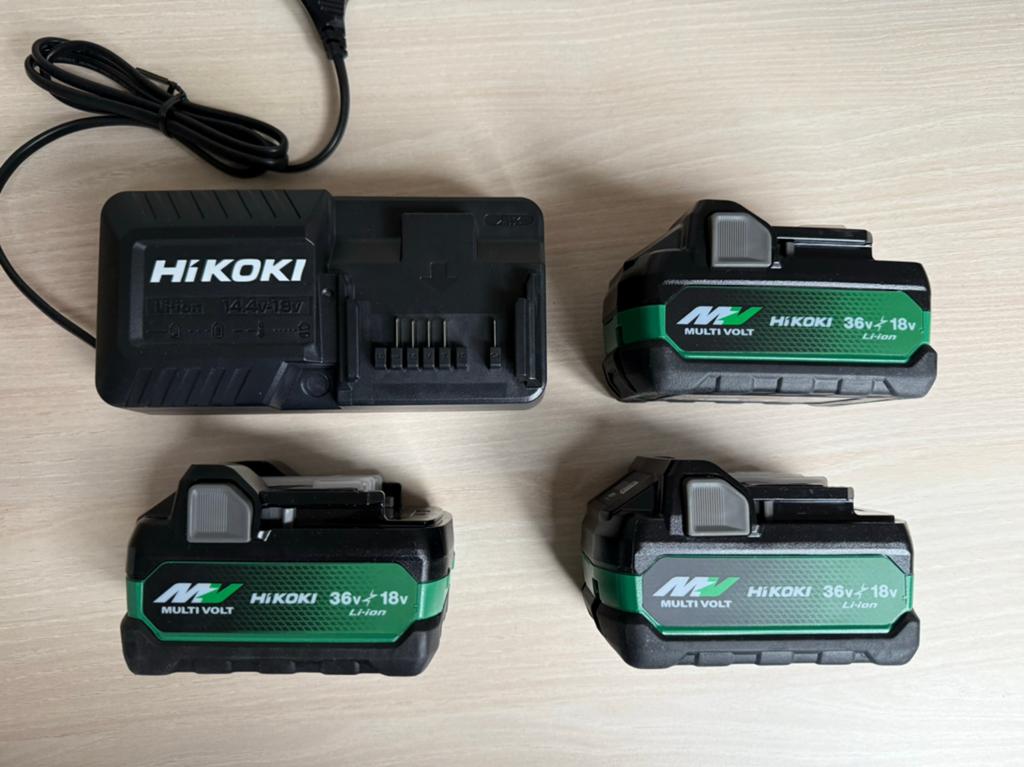 HiKOKI set 3 x Multivolt Accu's BSL36A18X en Oplader, Ophalen of Verzenden