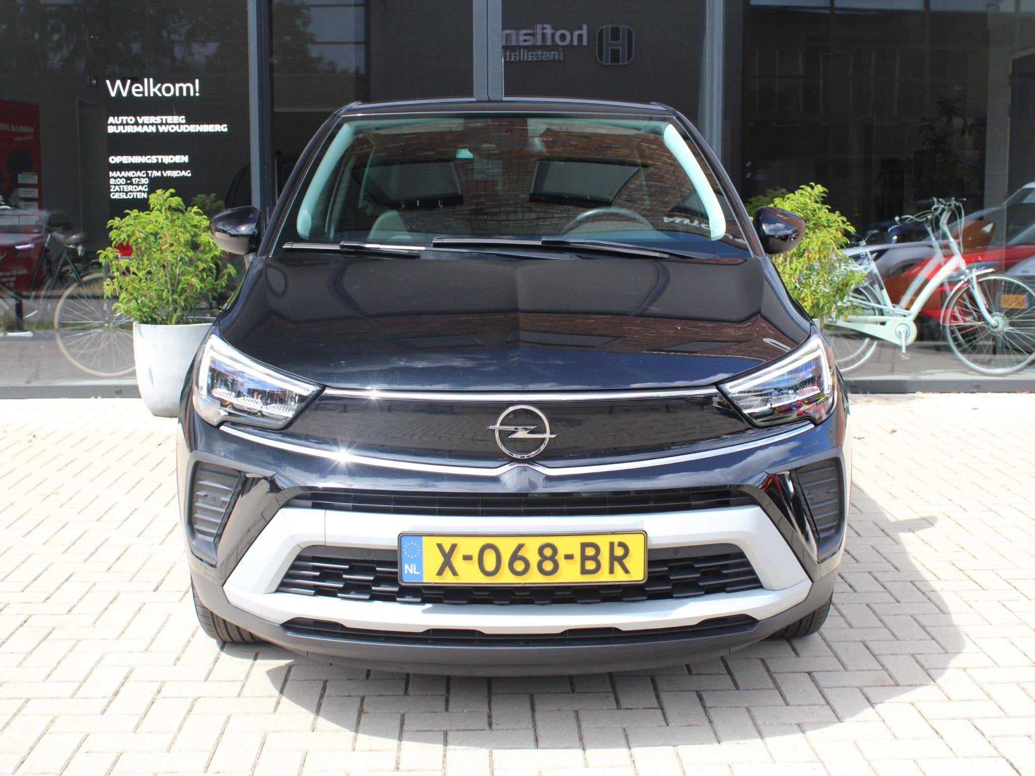 Opel Crossland 1.2 Turbo Elegance 130PK Automaat, Trekhaak,, Auto's, 12 maanden, Gebruikt, 1199 cc, Zwart